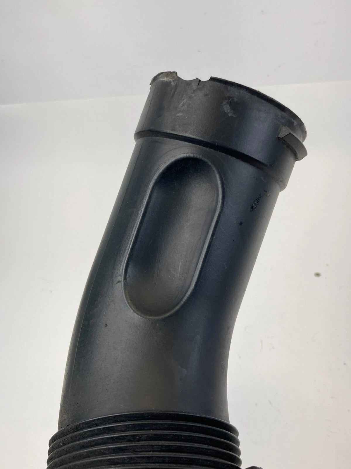 06-11 MERCEDES CLS500 5.0L RH AIR INTAKE DUCT HOSE TUBE OEM FACTORY A1130942182