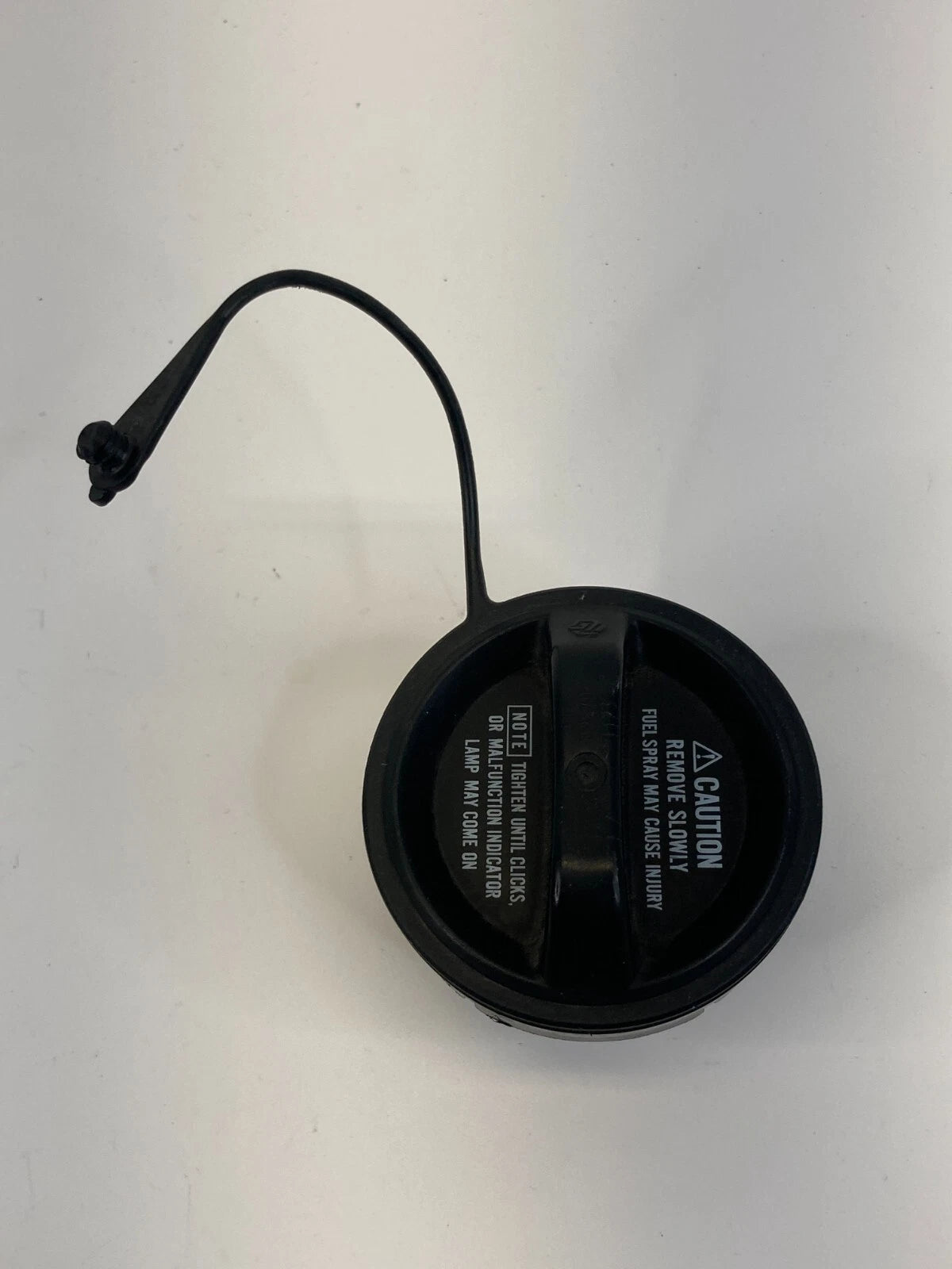2001-2003 LEXUS RX300 3.0L 24V A/T FUEL FILLER GAS TANK COVER CAP OEM