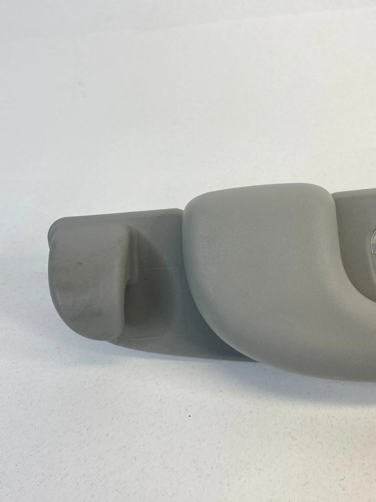 06-12 MERCEDES-BENZ R350 REAR LEFT ROOF GRAB HANDLE ASSIST W LIGHT A1648100554