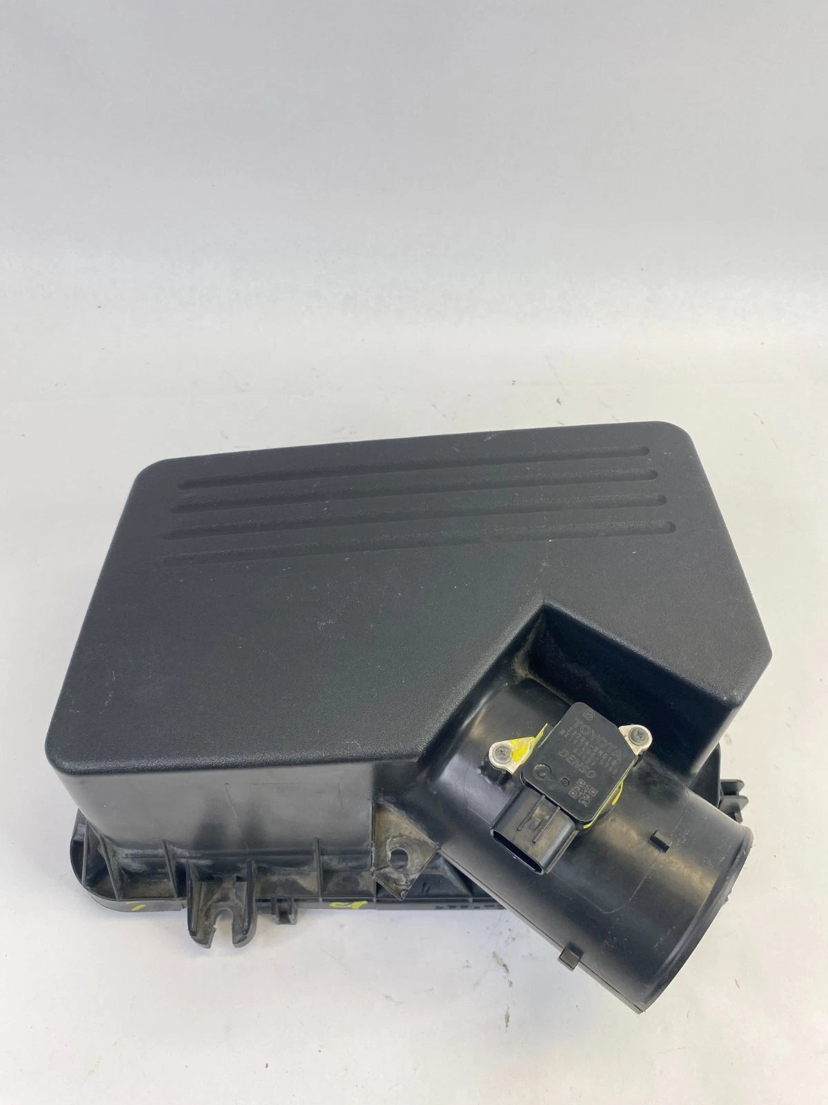 2009-2015 TOYOTA VENZA AIR INTAKE UPPER CLEANER BOX COVER W/ MAF 22204-0H010 OEM