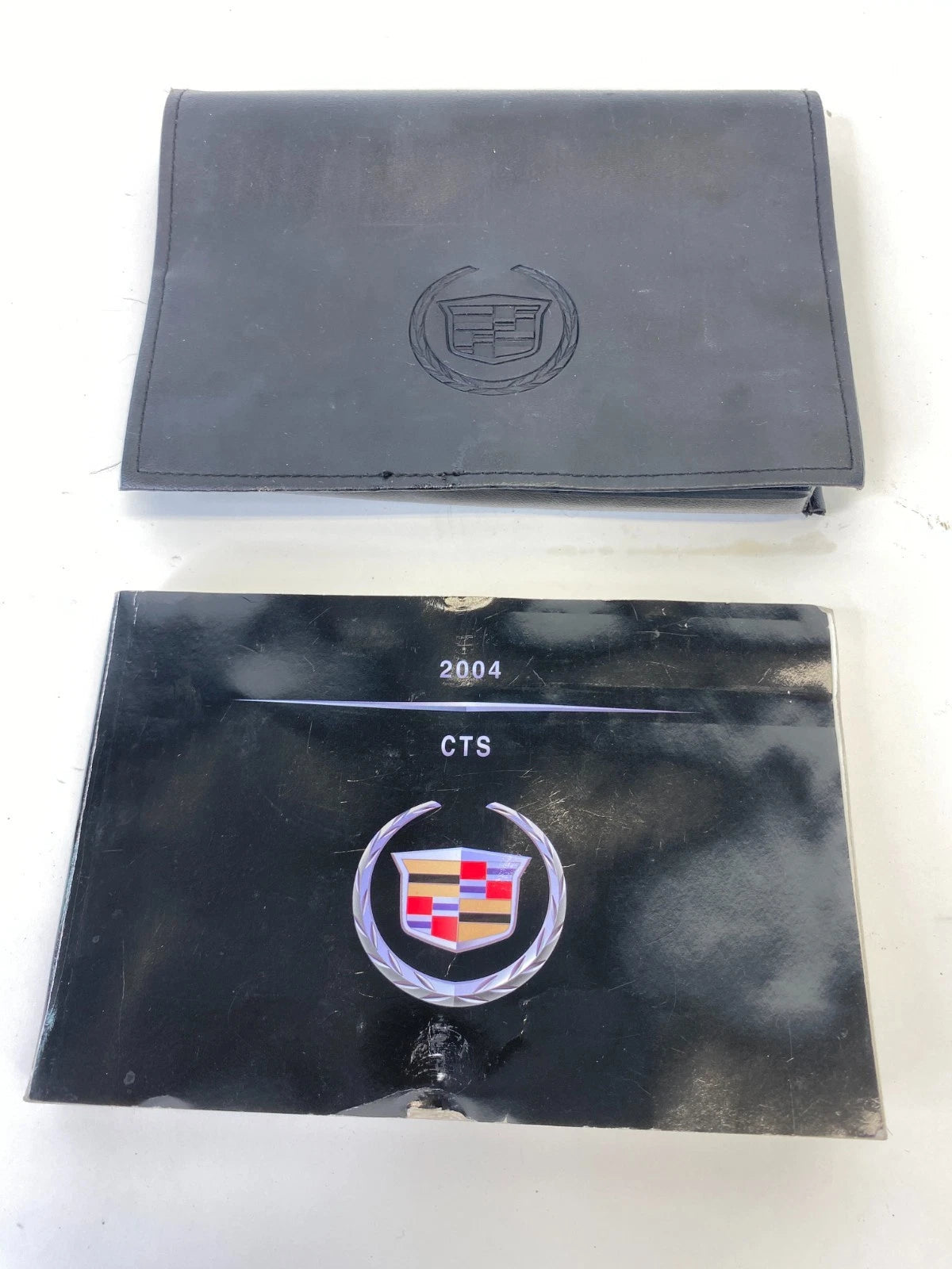 2004 CADILLAC CTS OWNERS MANUAL GUIDE WARRANTY INFORMATION SET W/ CASE OEM