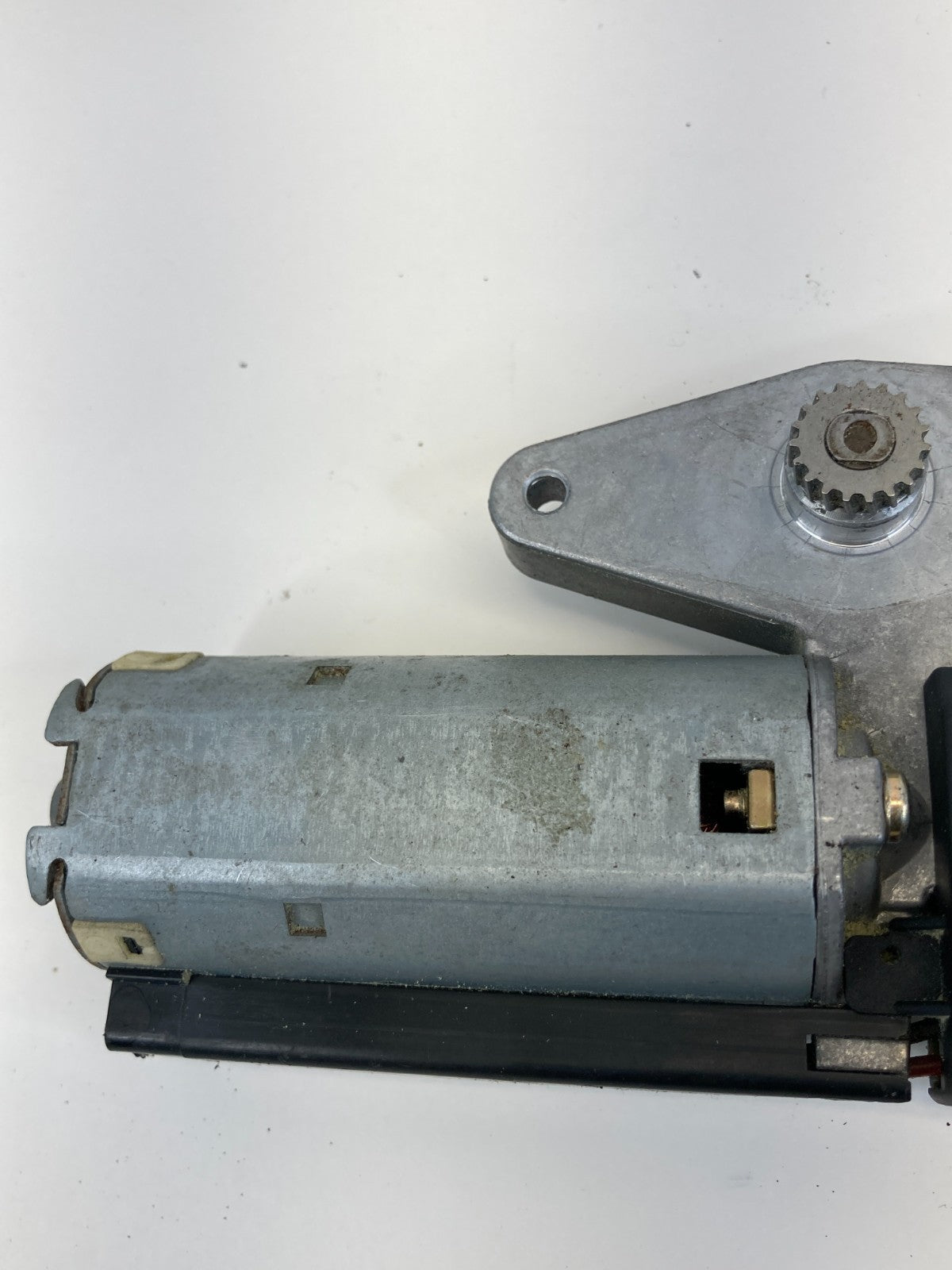 2003 2004 2005 2006 Infiniti G35 Sedan Sun Roof Sunroof Motor OEM