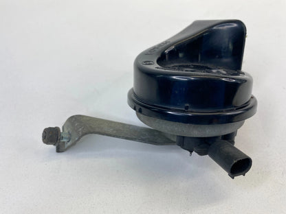 2004 2005 2006 BMW X3 LOW TONE NOTE PITCH SIGNAL HORN ALARM E9011157 OEM