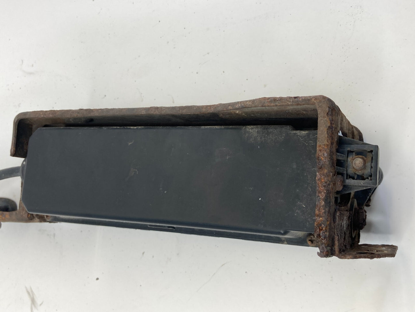 2005-2010 Infiniti QX56 5.6L Adaptive Cruise Control Distance Sensor Module OEM