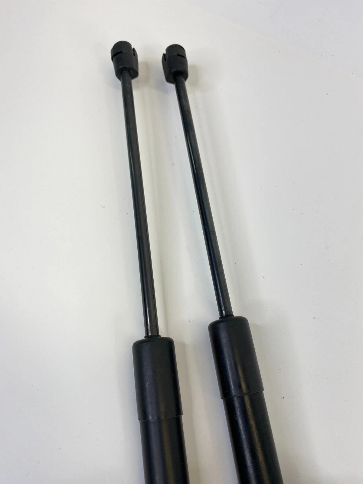 09-17 CHEVY TRAVERSE REAR LIFTGATE SUPPORT SHOCK STRUT LIFT CYLINDER SG230113