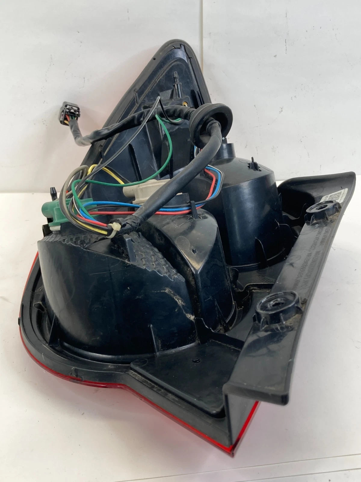 2012-2016 CHEVROLET CHEVY SONIC REAR RIGHT SIDE TAILLIGHT TAIL LIGHT 96830982