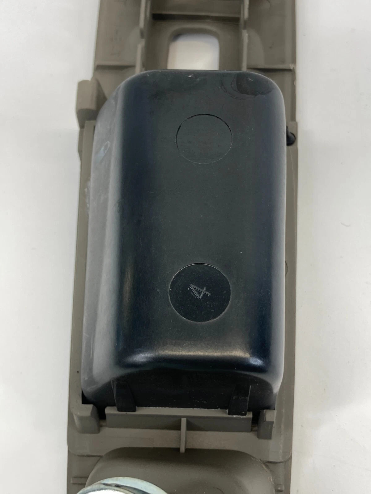 2000-2003 CADILLAC DEVILLE SEDAN REAR LEFT DOOR WINDOW SWITCH BEZEL & ASHTRAYOEM
