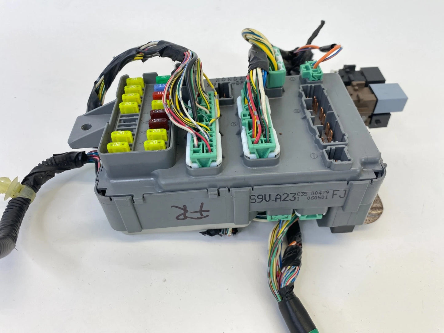 2004-2008 HONDA PILOT INTERIOR CABIN FUSE BOX RELAY BLOCK OEM 38850-S9V-A310M1