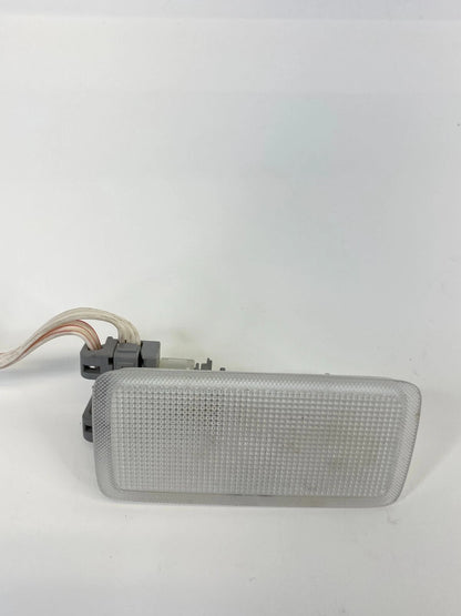 10-15 TOYOTA PRIUS FRONT RIGHT PASSENGER SIDE INTERIOR COURTESY LIGHT LAMP OEM
