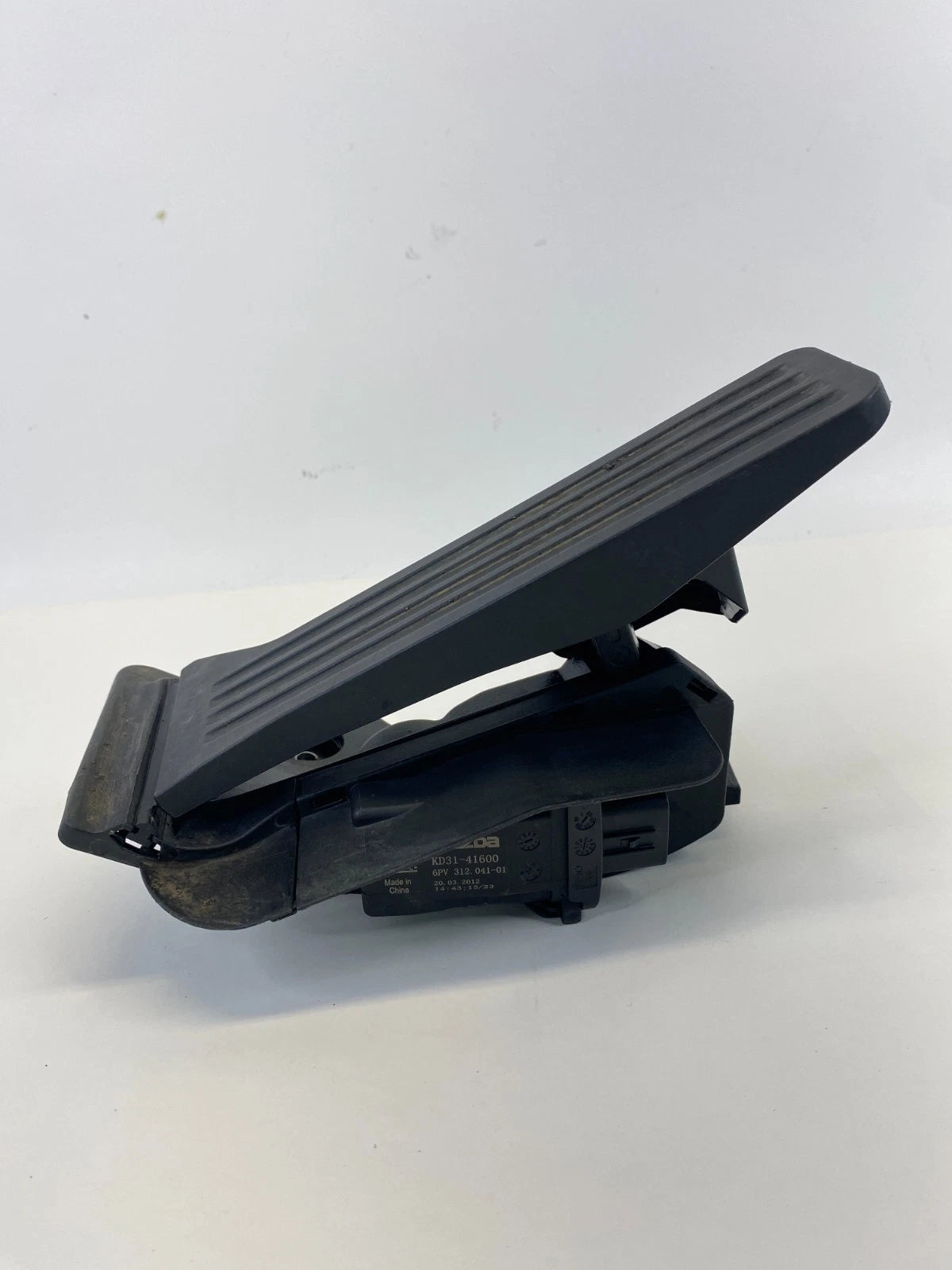 2013-2016 MAZDA CX-5 GAS ACCELERATOR PEDAL POSITION SENSOR KD31-41600 OEM