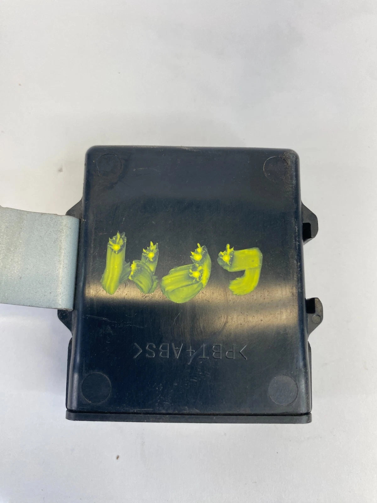 2004-2009 TOYOTA PRIUS LUGGAGE ELECTRICAL KEY OSCILLATOR MODULE 89993-47011 OEM