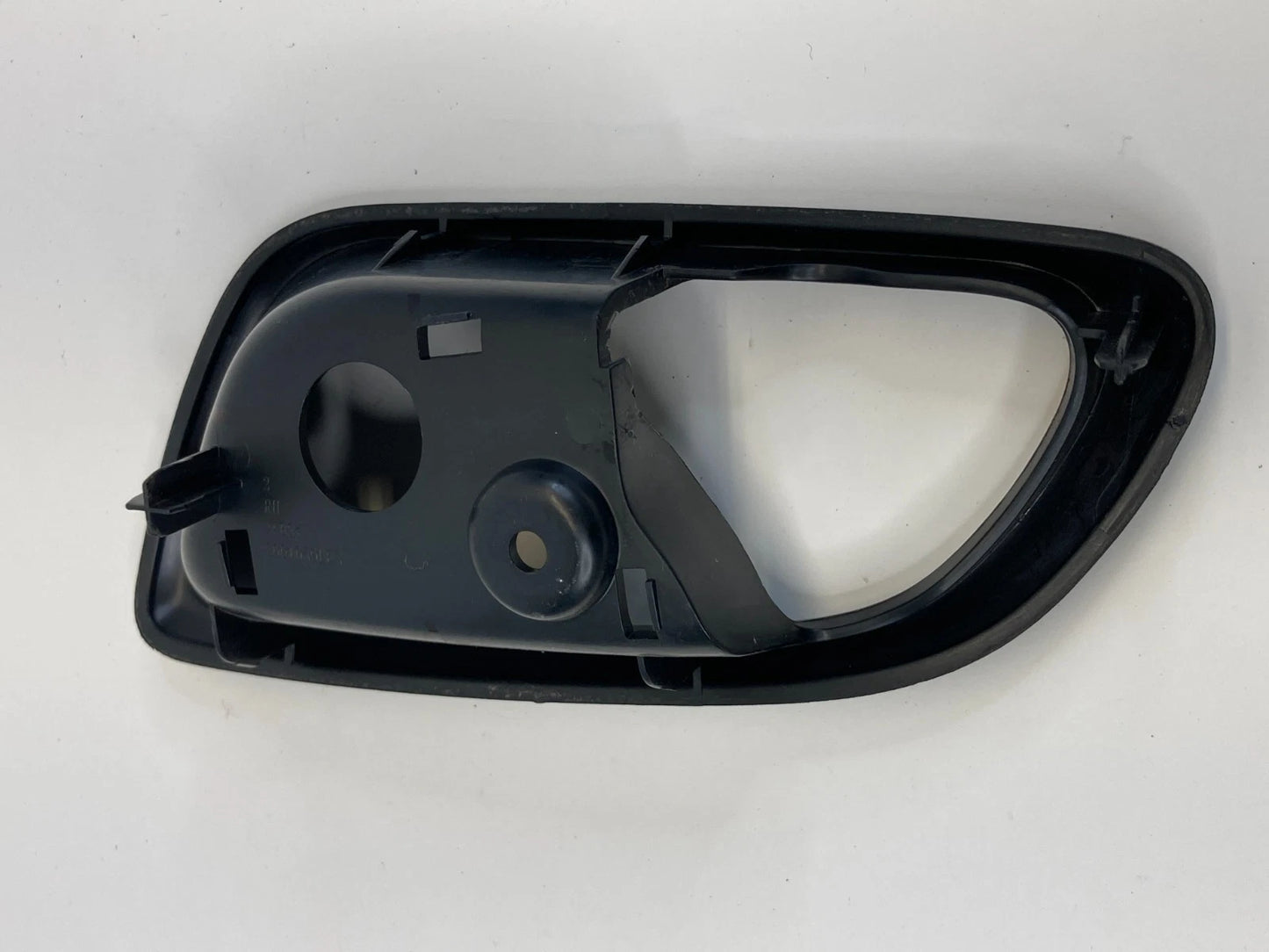 2011-2020 DODGE JOURNEY INTERIOR REAR RIGHT DOOR HANDLE COVER 3001059LFN OEM