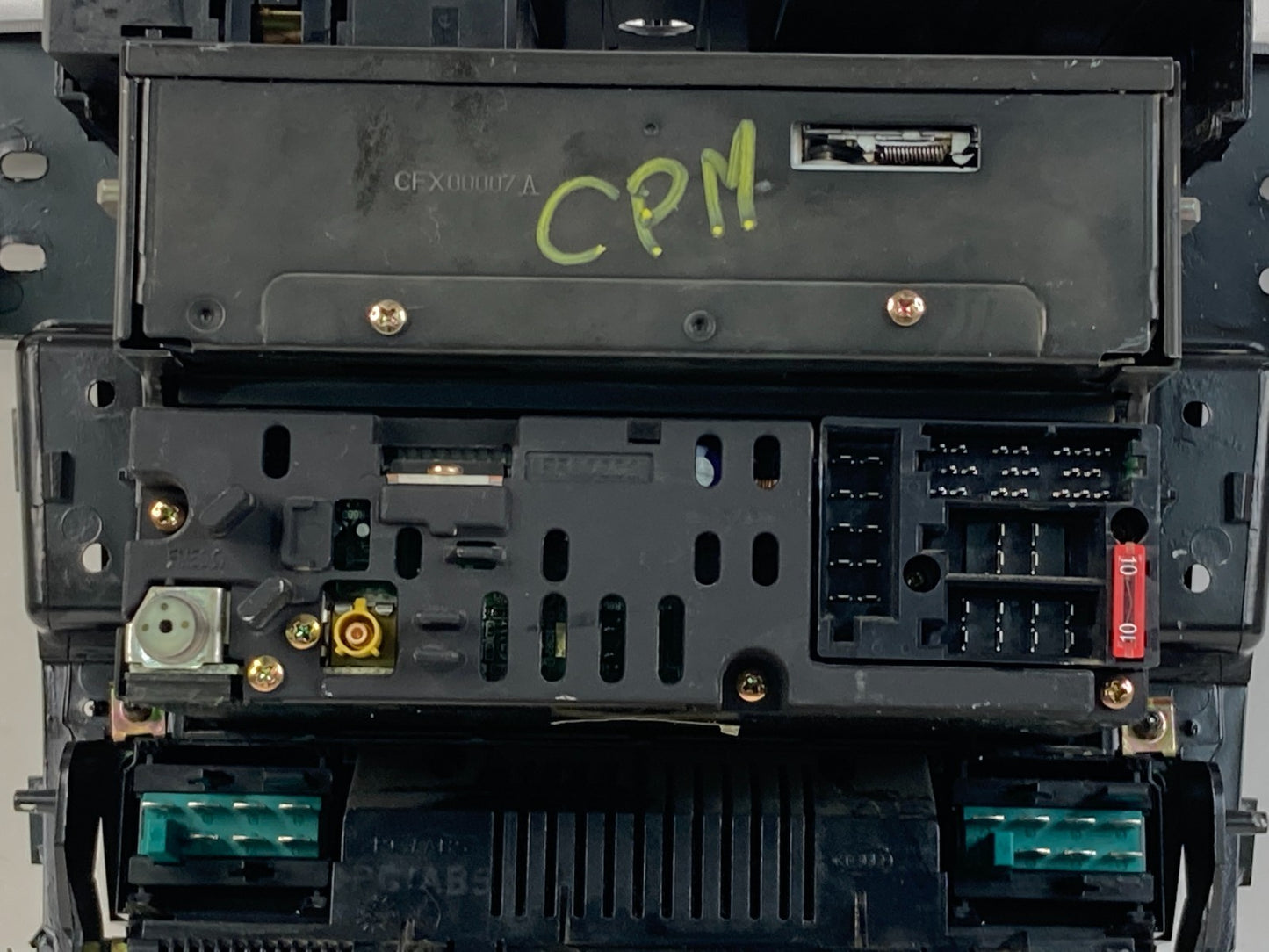 98 99 00 01 02 03 Audi A6 Quattro Radio & Climate Control Faceplate Panel OEM