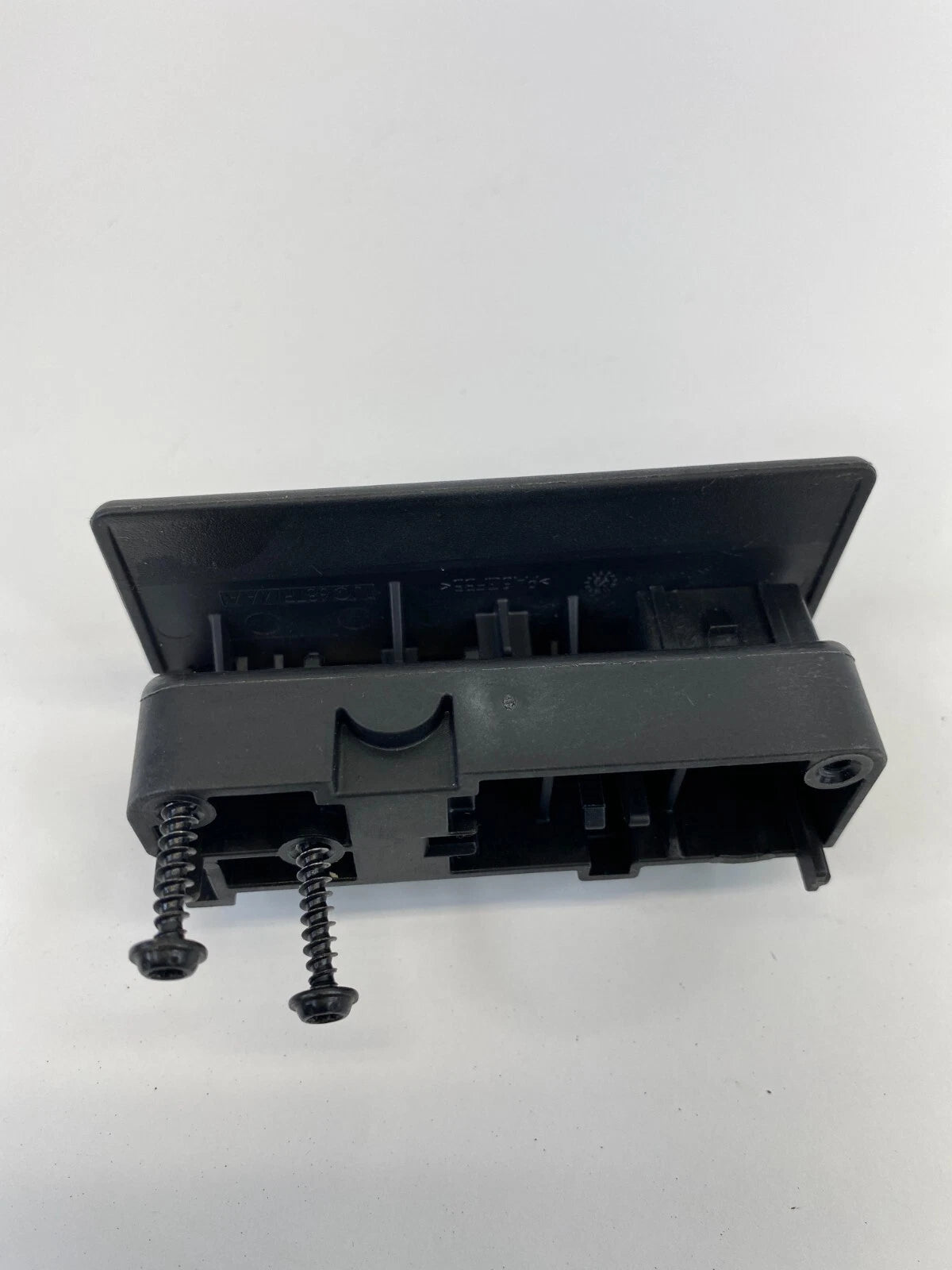2009 2010 DODGE JOURNEY GLOVE BOX STORAGE DOOR LOCK RELEASE HANDLE 1JQ68TRMAA