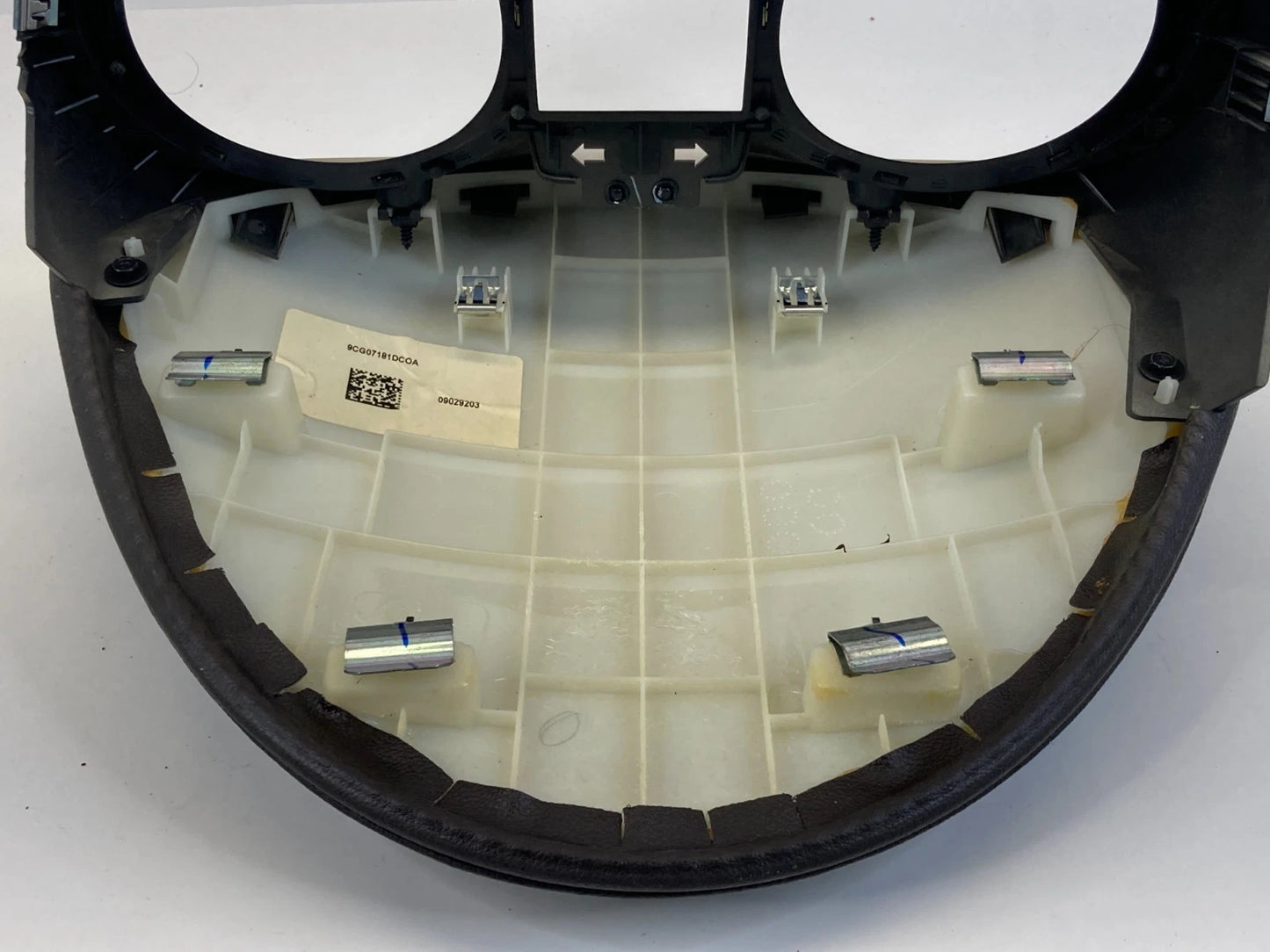 2010-2013 BUICK LACROSSE SPEEDOMETER INSTRUMENT CLUSTER DASH BEZEL TRIM 09029203