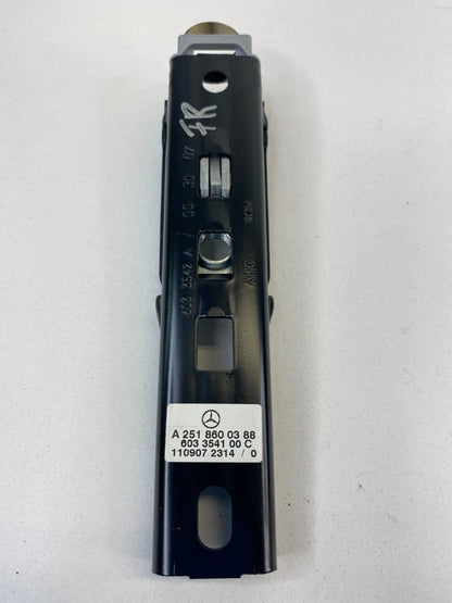 2006-2012 MERCEDES-BENZ R350 FRONT RIGHT SEAT BELT HEIGHT ADJUSTER 2518600388