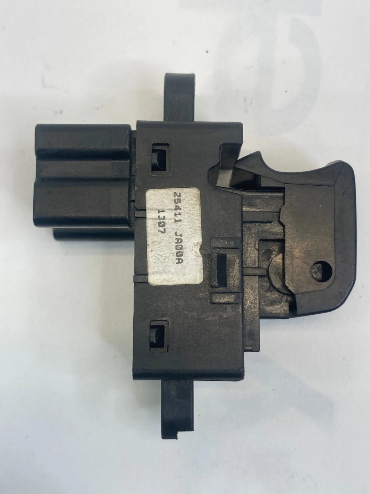 07-12 NISSAN ALTIMA SEDAN REAR DOOR POWER WINDOW SWITCH BUTTON 25411-JA00A OEM
