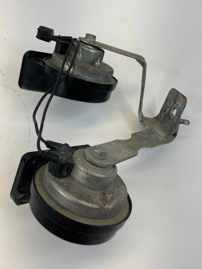 11-17 BUICK REGAL 14-19 IMPALA HIGH & LOW DUAL NOTE HORN NOTE PAIR A046495 OEM