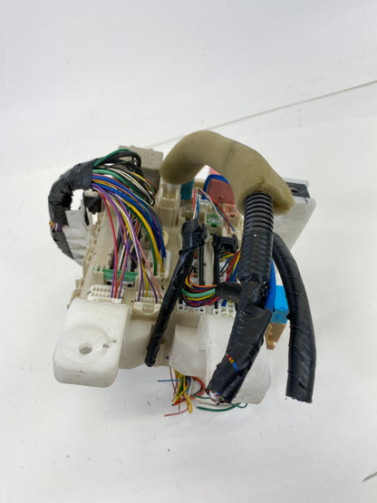 04-09 Toyota Prius Hybrid 1.5L FWD Interior Under Dash Cabin Fuse Box 8273047300