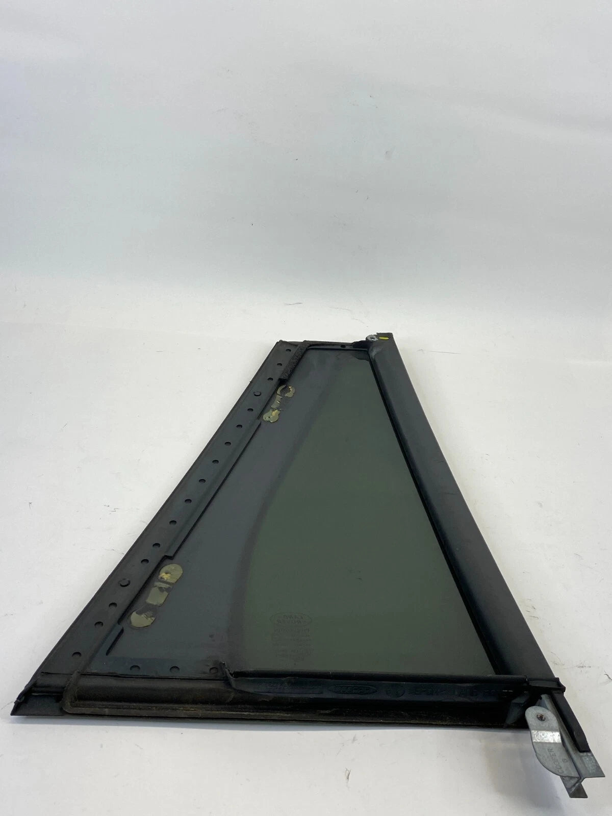2006-2013 RANGE ROVER SPORT REAR LEFT SIDE DOOR VENT QUARTER WINDOW GLASS OEM