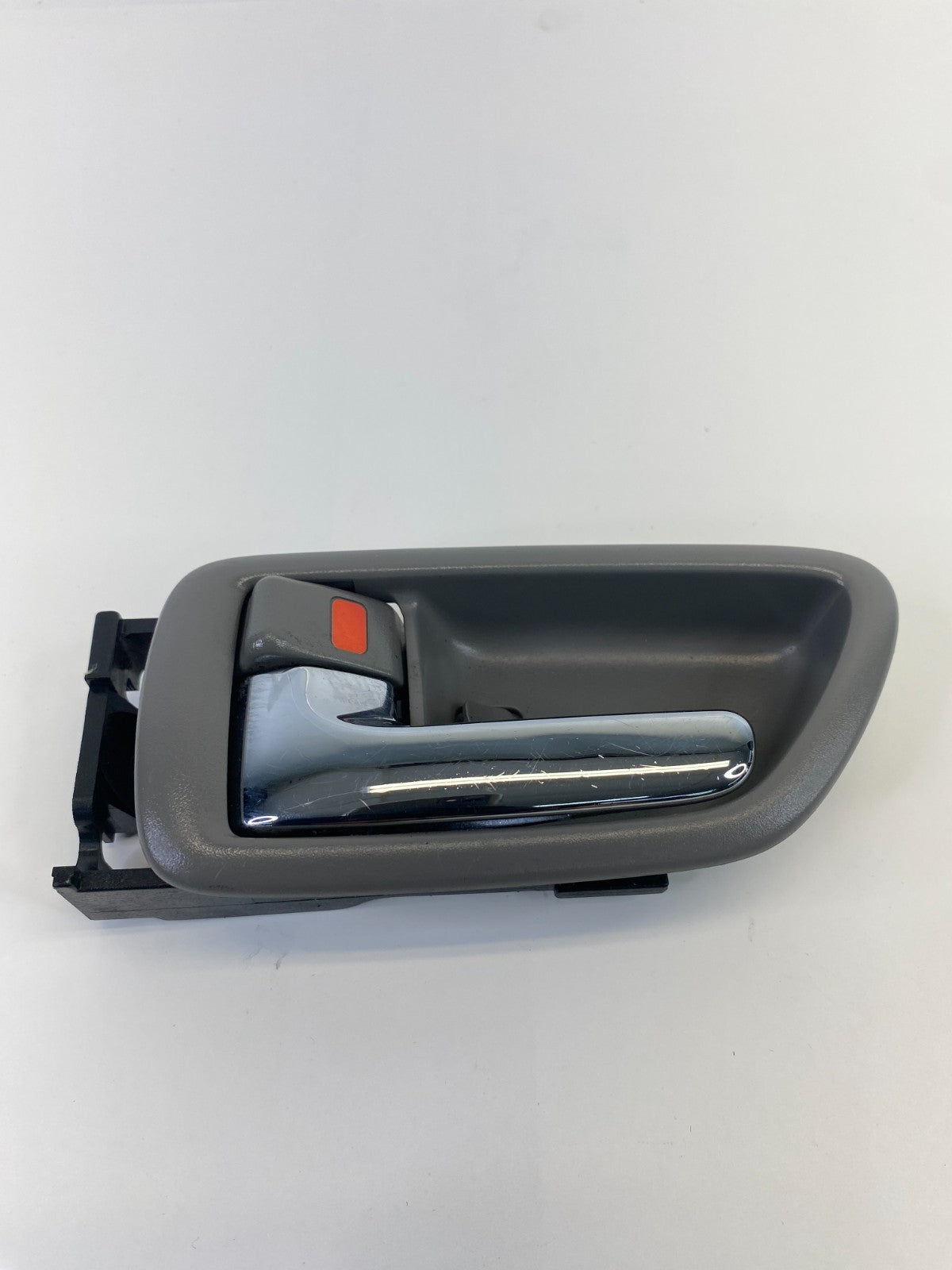 2000-2004 Toyota Avalon Front Left Side Interior Door Handle Assembly OEM