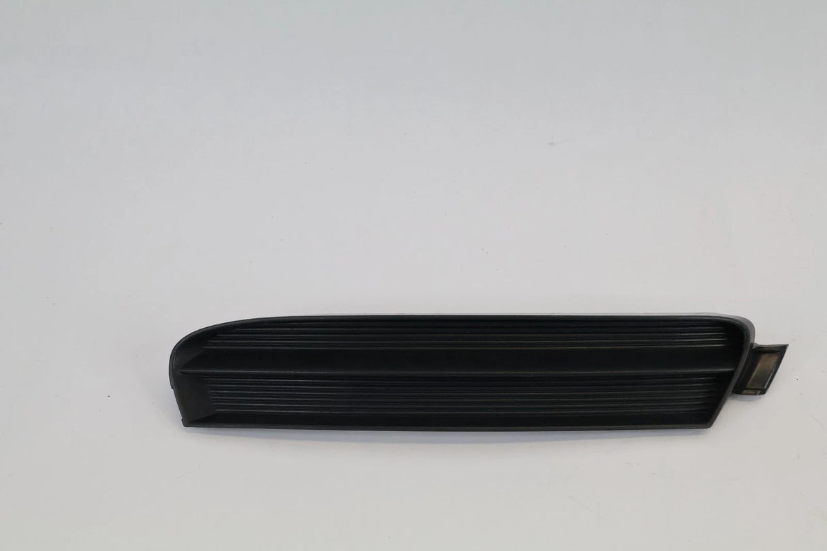 2010 2011 HONDA INSIGHT RIGHT FRONT BUMPER SIDE GARNISH OEM 71102-TM8-A0