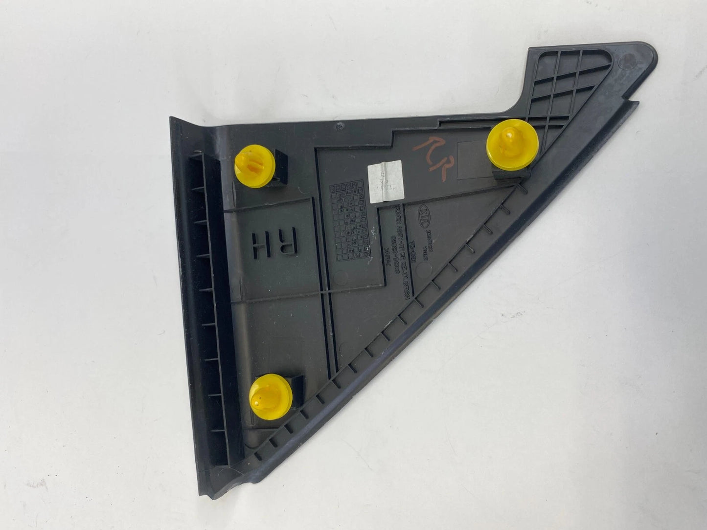 2010-2013 KIA FORTE FORTE REAR RIGHT INNER DOOR CORNER COVER TRIM 839201M000 OEM