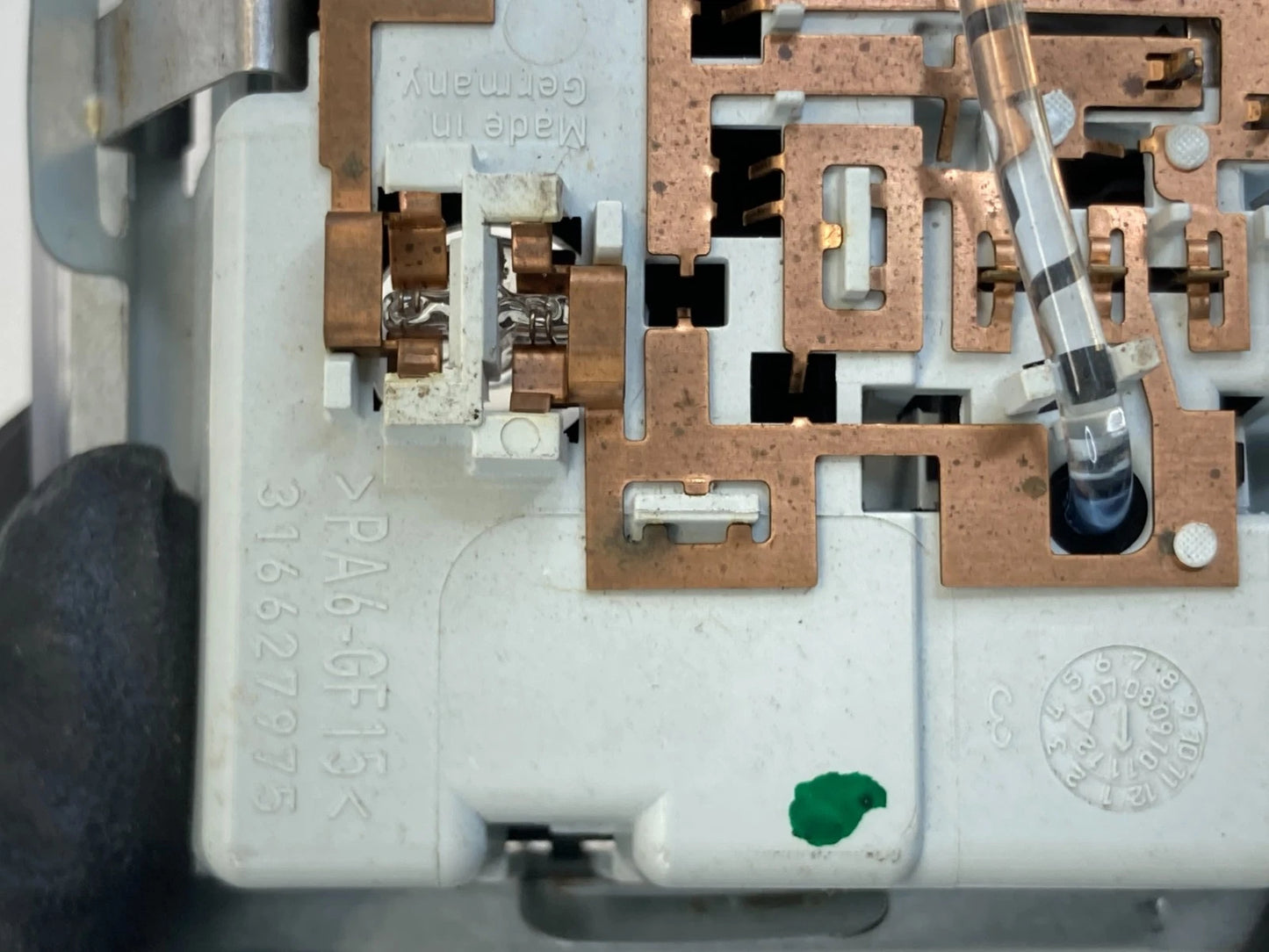 2010-2013 Buick LaCrosse Rear Upper Roof Console Dome Reading Light Lamp Assy