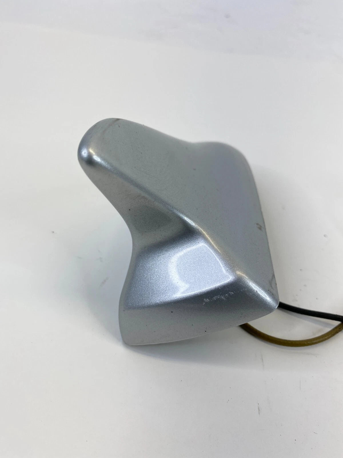 2011-2017 BUICK REGAL ROOF MOUNT RADIO SHARK FIN ANTENNA UNIT 20786827 OEM
