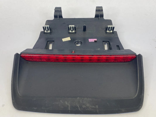 11-14 CHRYSLER 200 REAR CENTER 3RD BRAKE HIGH MOUNT STOP LIGHT OEM 05182540AB