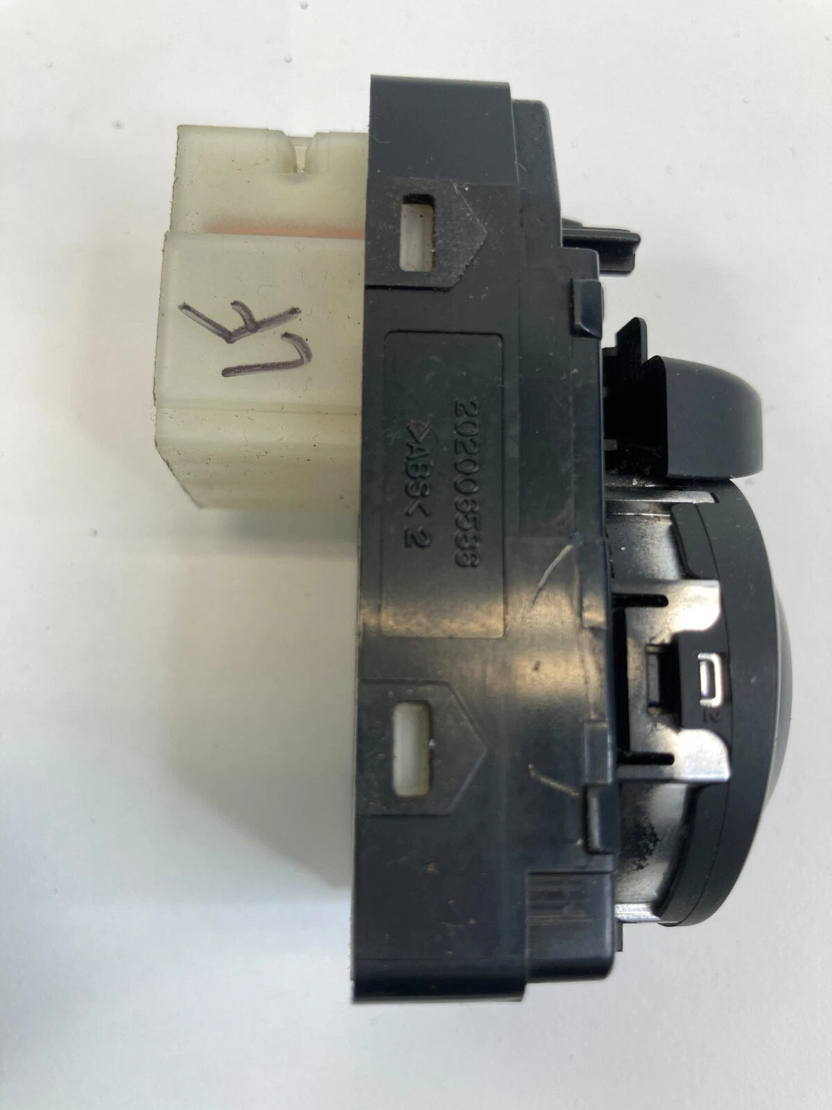 11-14 HYUNDAI SONATA FRONT LEFT DOOR POWER MIRROR CONTROL SWITCH 202006586 OEM