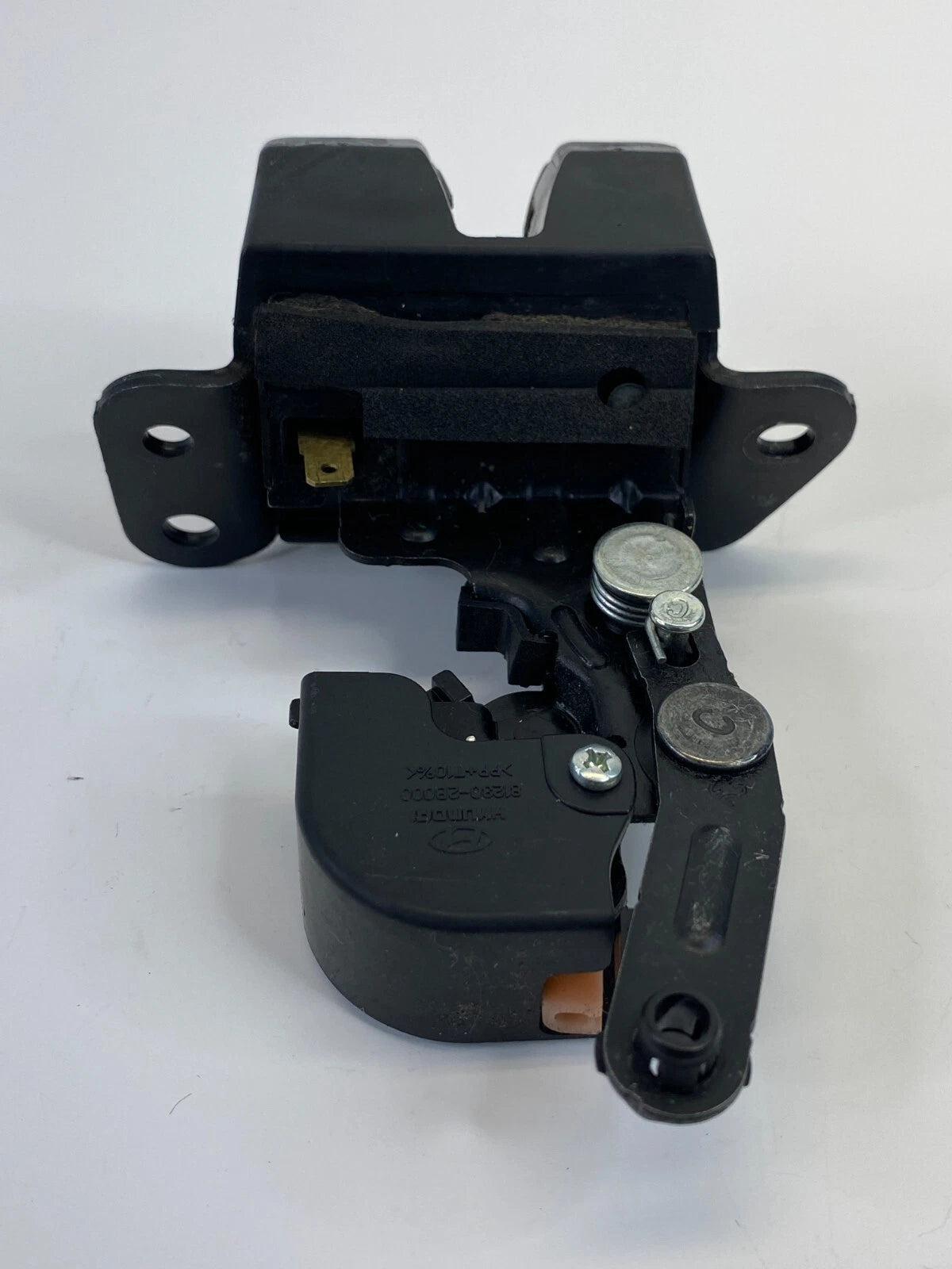 2007-2009 HYUNDAI SANTA FE RR TRUNK TAILGATE LOCK LATCH ACTUATOR OEM 812302B000