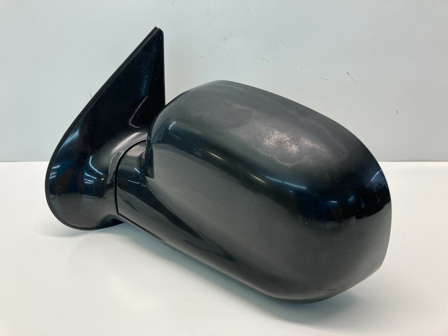 2001-2004 Hyundai Santa Fe Left Driver Side View Power Door Mirror E4012147 OEM