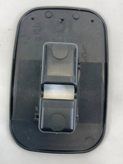 2010 2011 10 11 KIA SOUL REAR CHILD SEAT ANCHOR CAP LID TRIM BEZEL 893912K020