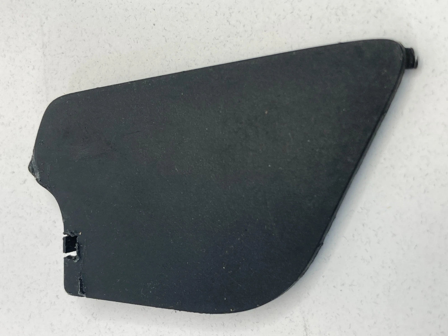 2004-2008 ACURA TL REAR LEFT SIDE DOOR HANDLE SCREW BEZEL COVER TRIM P3625302