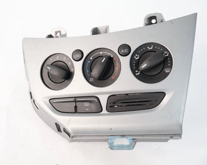 2012-2014 FORD FOCUS AC CLIMATE CONTROL TEMPERATUTE PANEL BEZEL CM5T-19980-AC