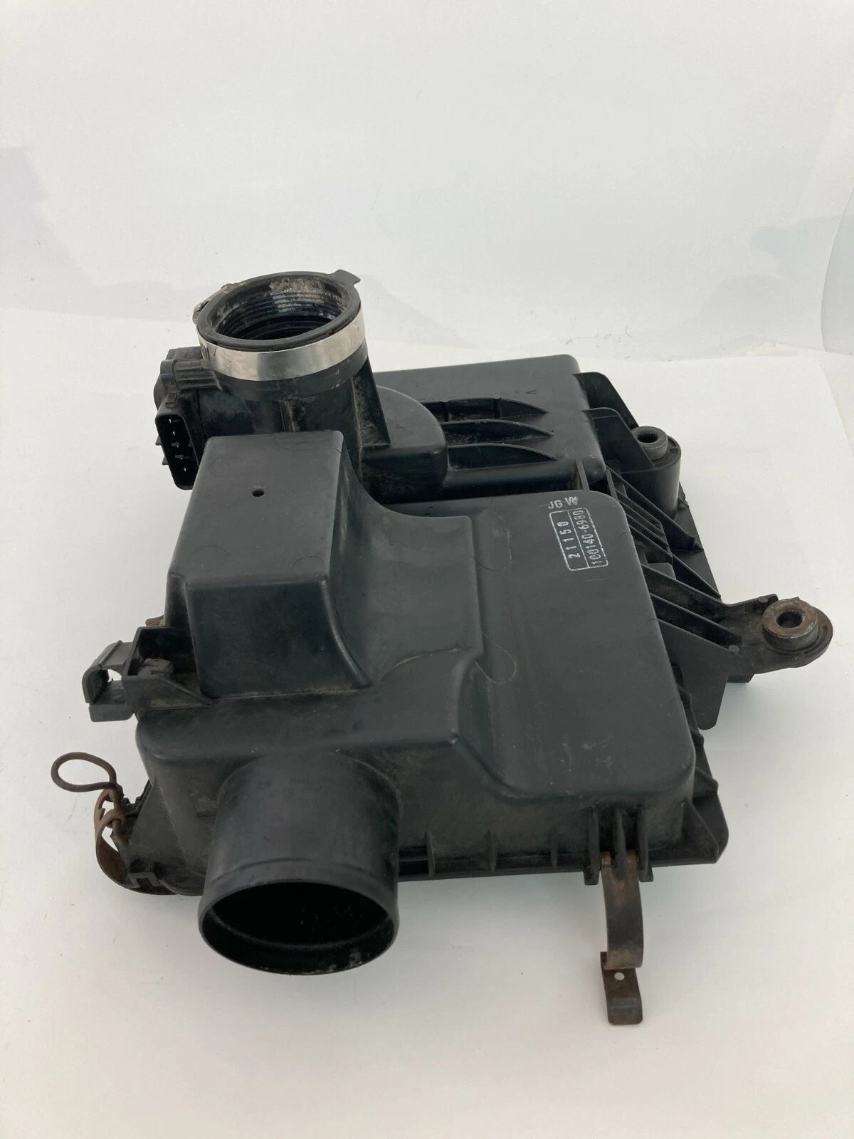 2004-2009 TOYOTA PRIUS 1.5L AIR INTAKE CLEANER BOX FILTER LOWER 1001406980