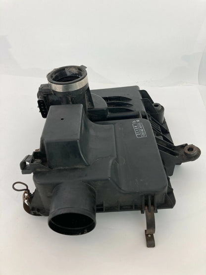 2004-2009 TOYOTA PRIUS 1.5L AIR INTAKE CLEANER BOX FILTER LOWER 1001406980
