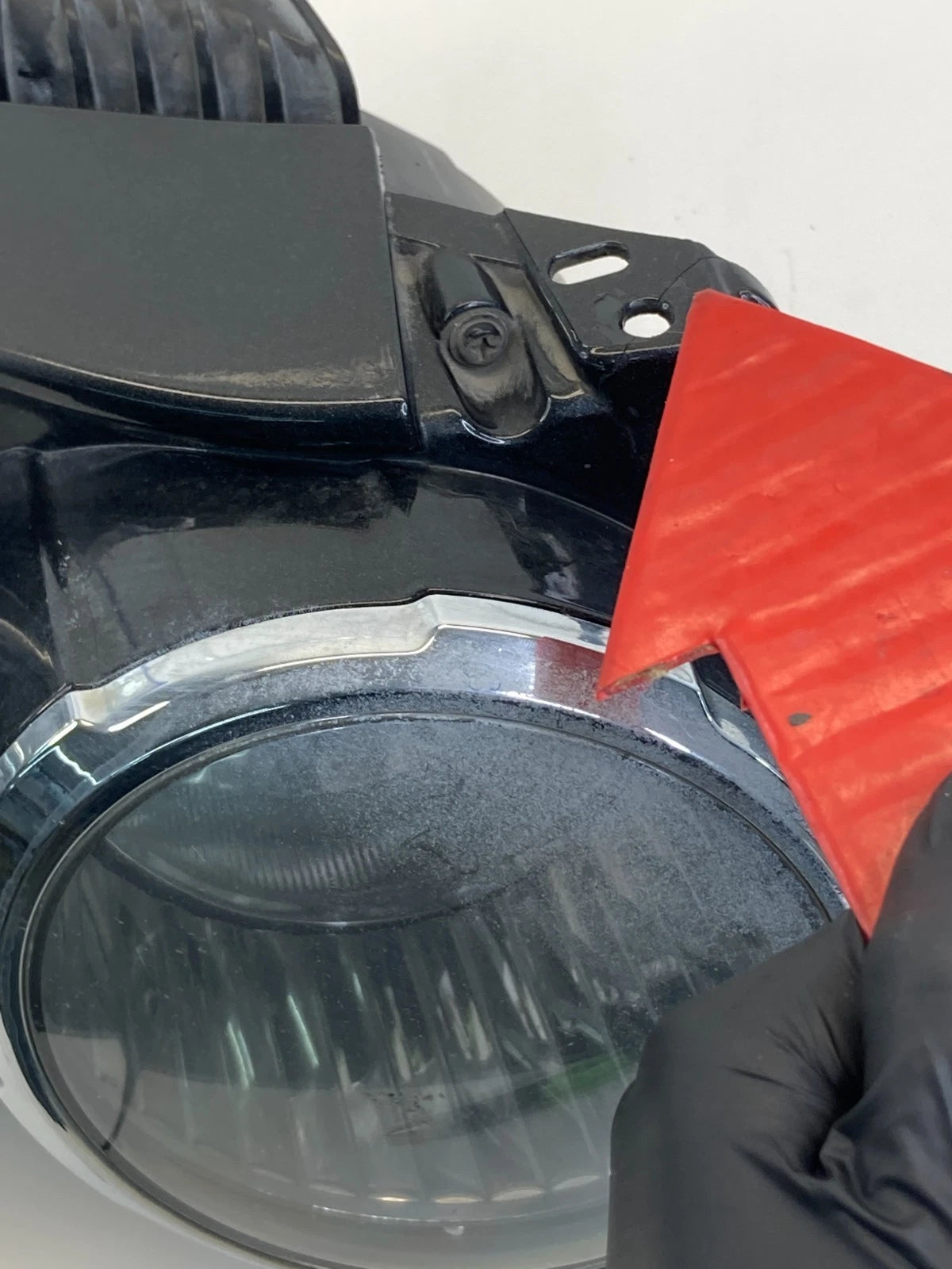 2012-2016 CHEVROLET SONIC FRONT RIGHT SIDE HEADLIGHT LAMP HALOGEN 96830972 OEM