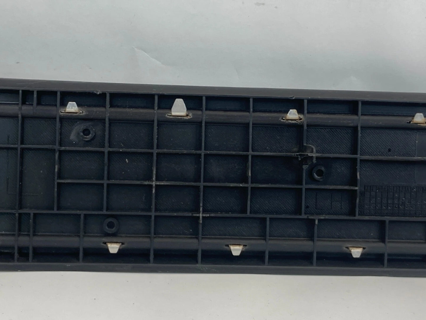 2004-2008 ACURA TL REAR LEFT DOOR SILL SCUFF TRIM PLATE STEP MOLDING 84262-SEP1