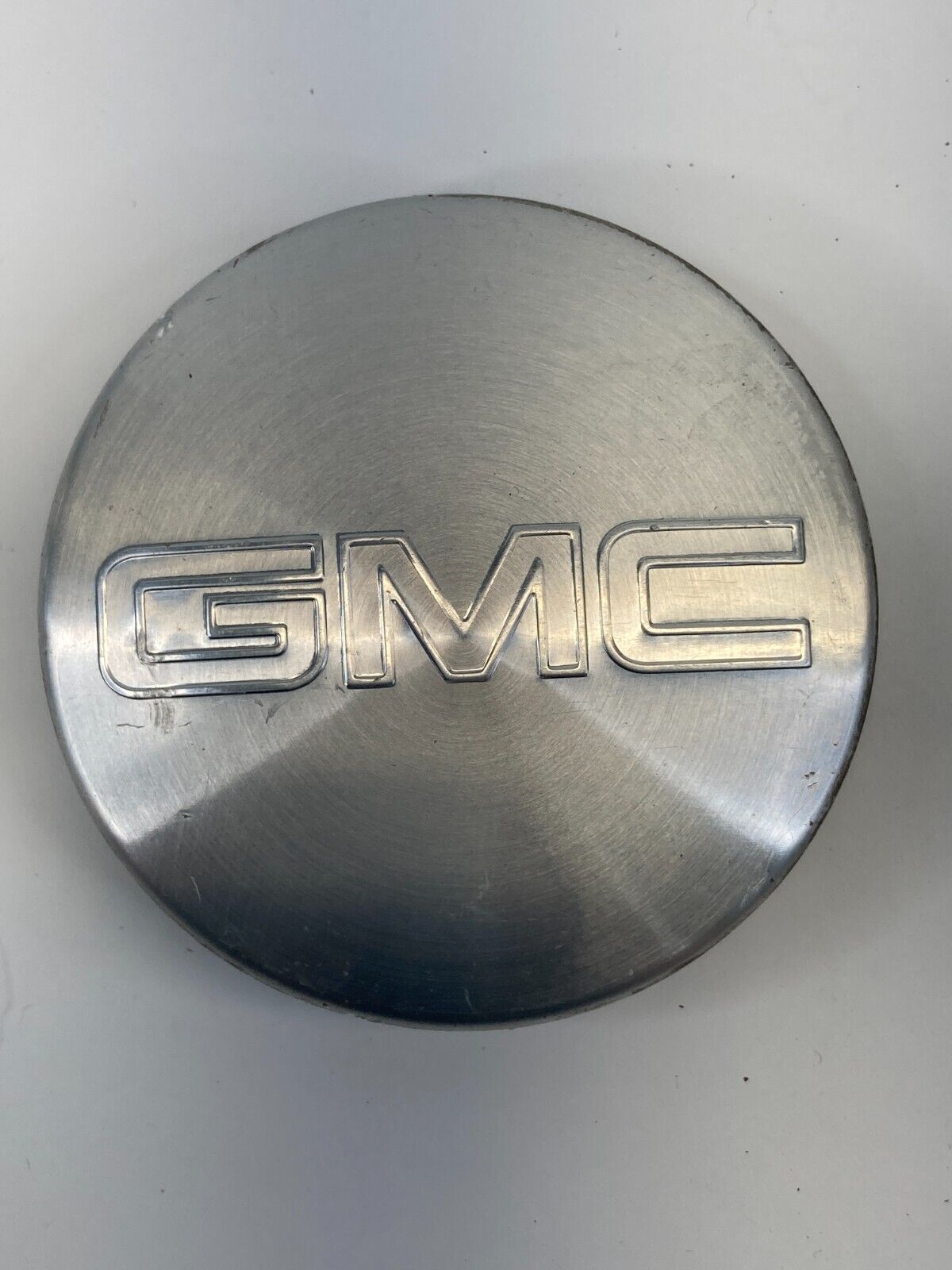 00-03 GMC Envoy Rim Wheel Center Cap Hup Cap Hubcap Cover 9595383 OEM