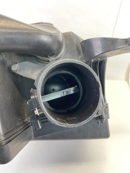 2012-2018 FORD FOCUS 2.0L L4 A/T AIR INTAKE CLEANER FILTER BOX ASSY BV6Z-9600