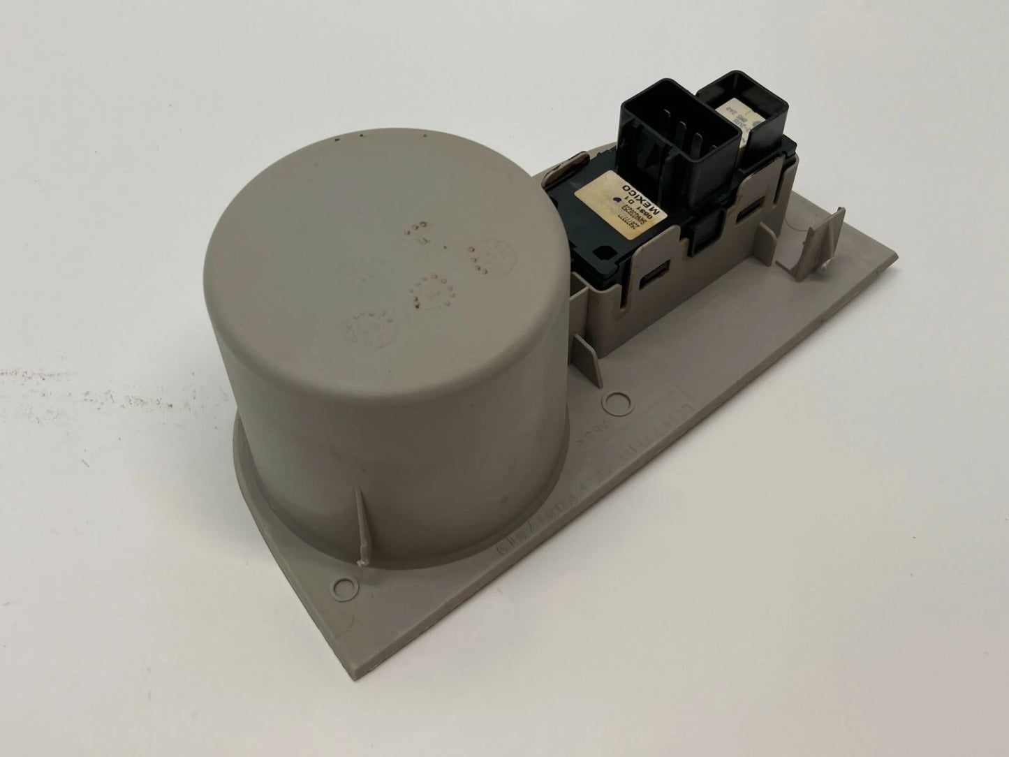 09-12 CHEVROLET TRAVERSE REAR LEFT SIDE POWER WINDOW SWITCH BEZEL TRIM 20817819