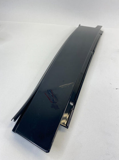 2006-2012 Mercedes-Benz R350 Rear Right Exterior Door Moulding Trim 2516901689