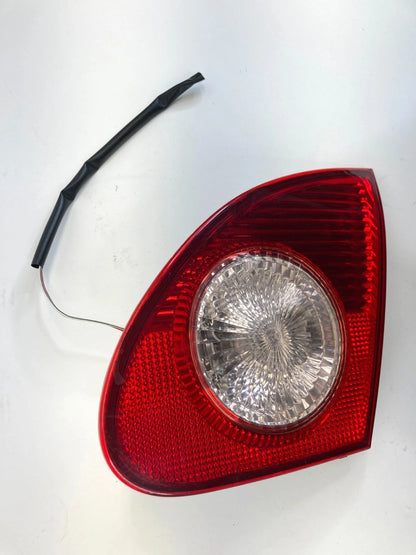 03-08 TOYOTA COROLLA REAR RR PASSENGER SIDE INNER TAIL LIGHT TAILLIGHT LAMP OEM