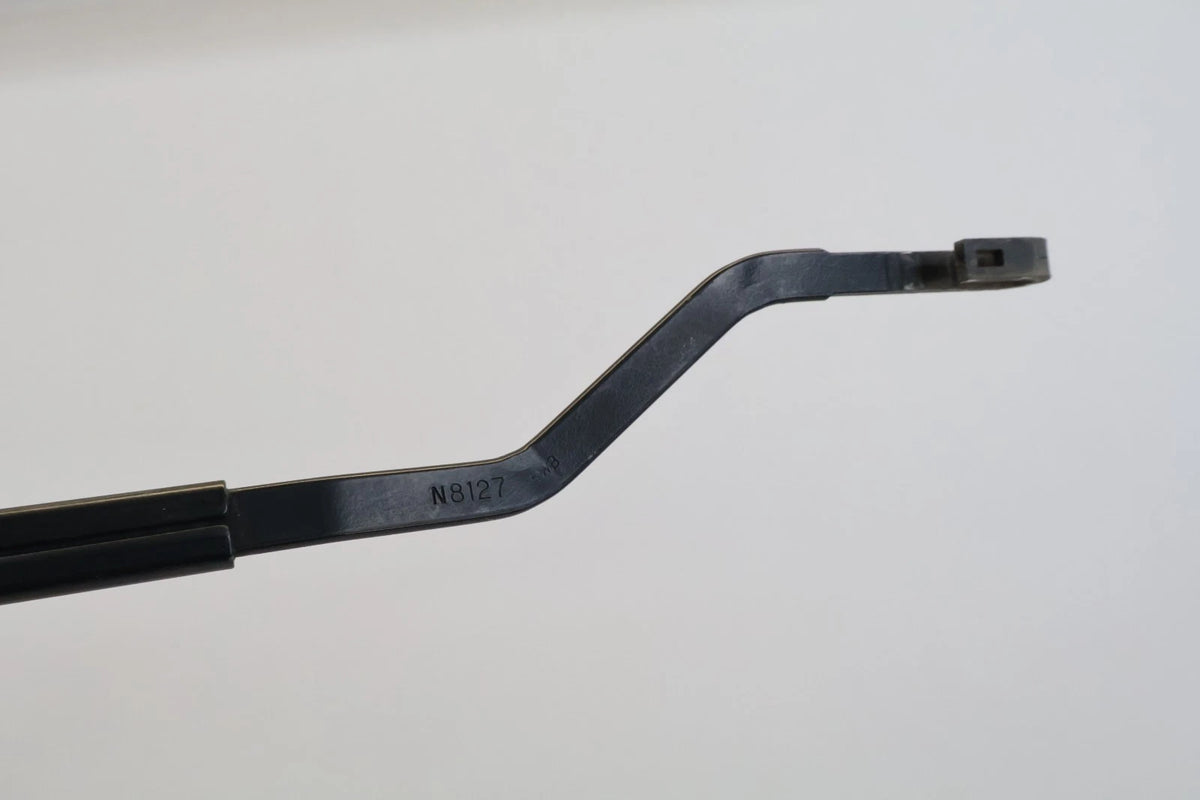 2012-2017 HYUNDAI ACCENT FRONT LEFT & RIGHT WINDSHIELD WIPER ARMS SET