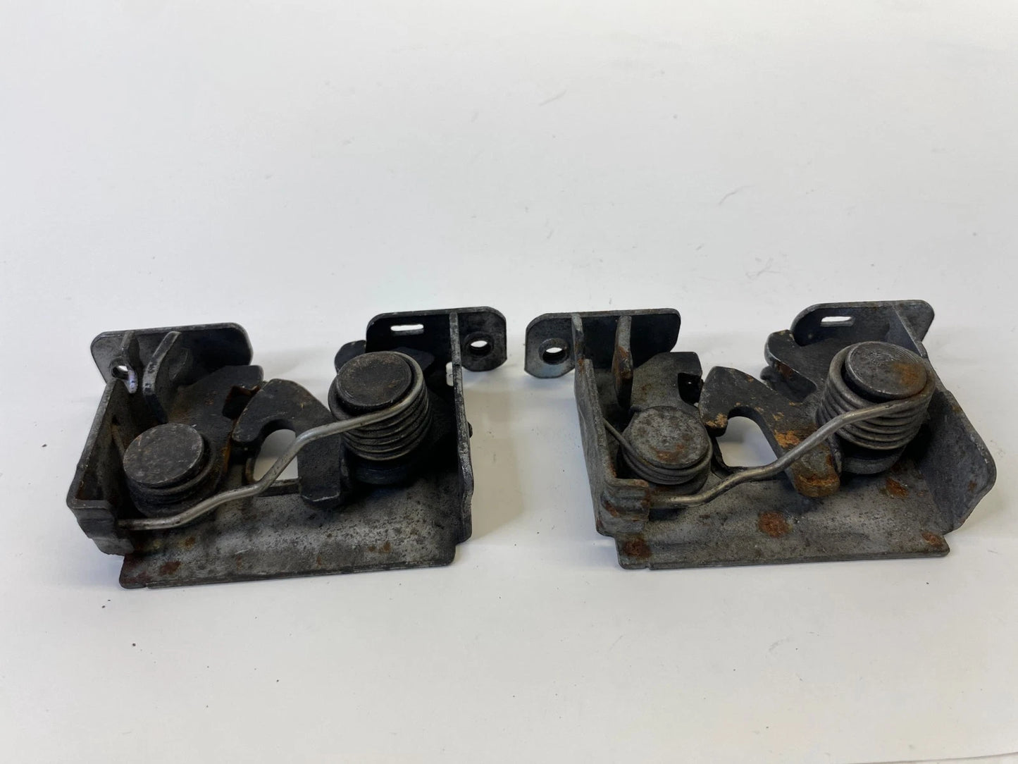 2007-2015 MINI COOPER BASE FRONT LH & RH HOOD LATCH CATCH LOCK SET PAIR OEM