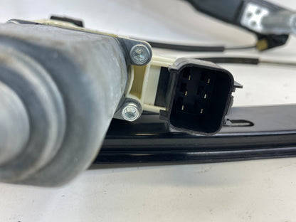 13-18 Ford C-MAX Front Right Side Door Window Regulator W/ Motor DM51-R23200-BE