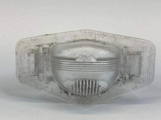 2007-2012 ACURA RDX REAR LICENSE PLATE LIGHT LAMP LENS COVER BEZEL PANEL OEM