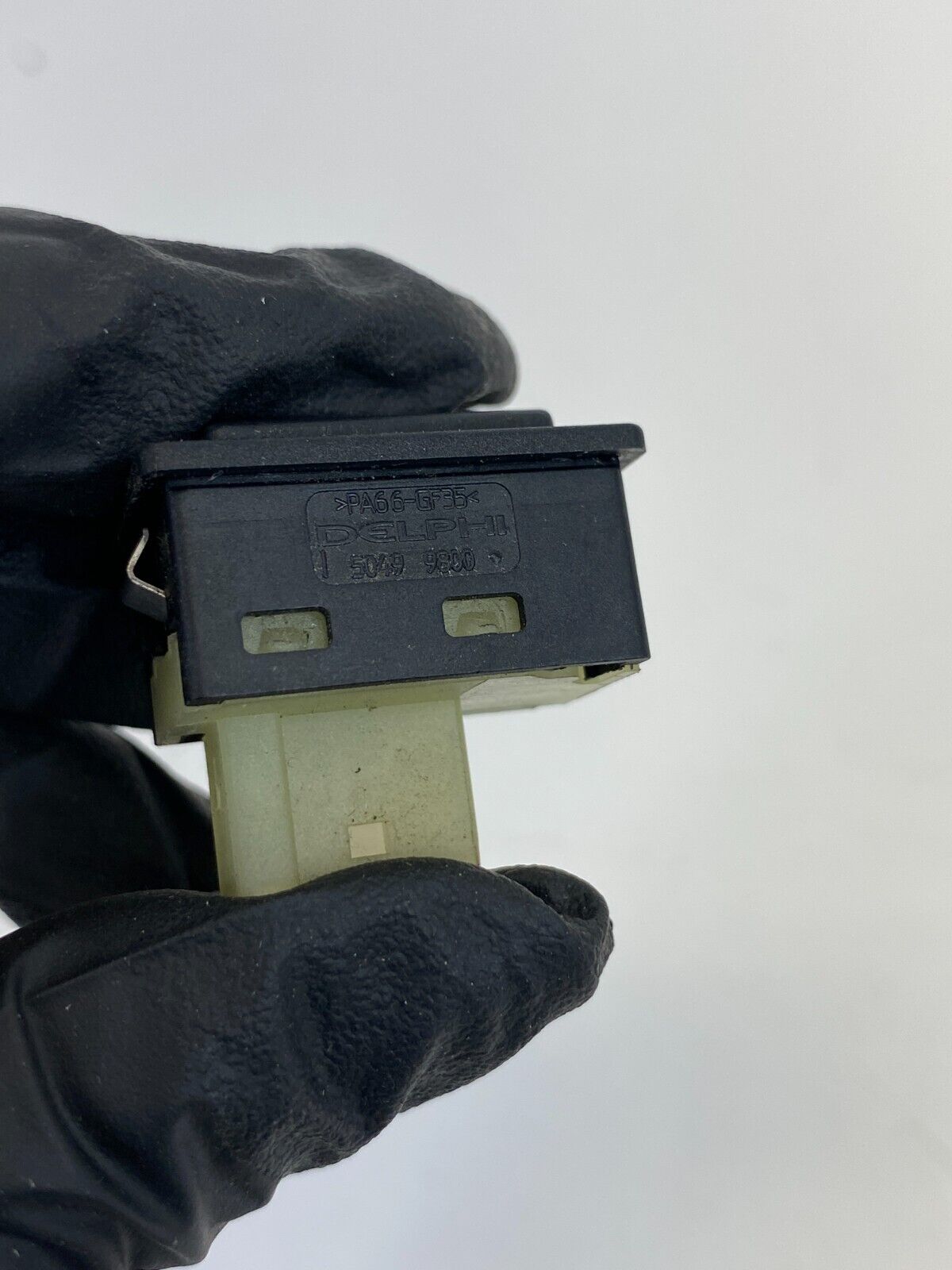 2006 BMW 330xi 330i 325xi Trunk Lid Release Control Switch Button 6921846 OEM